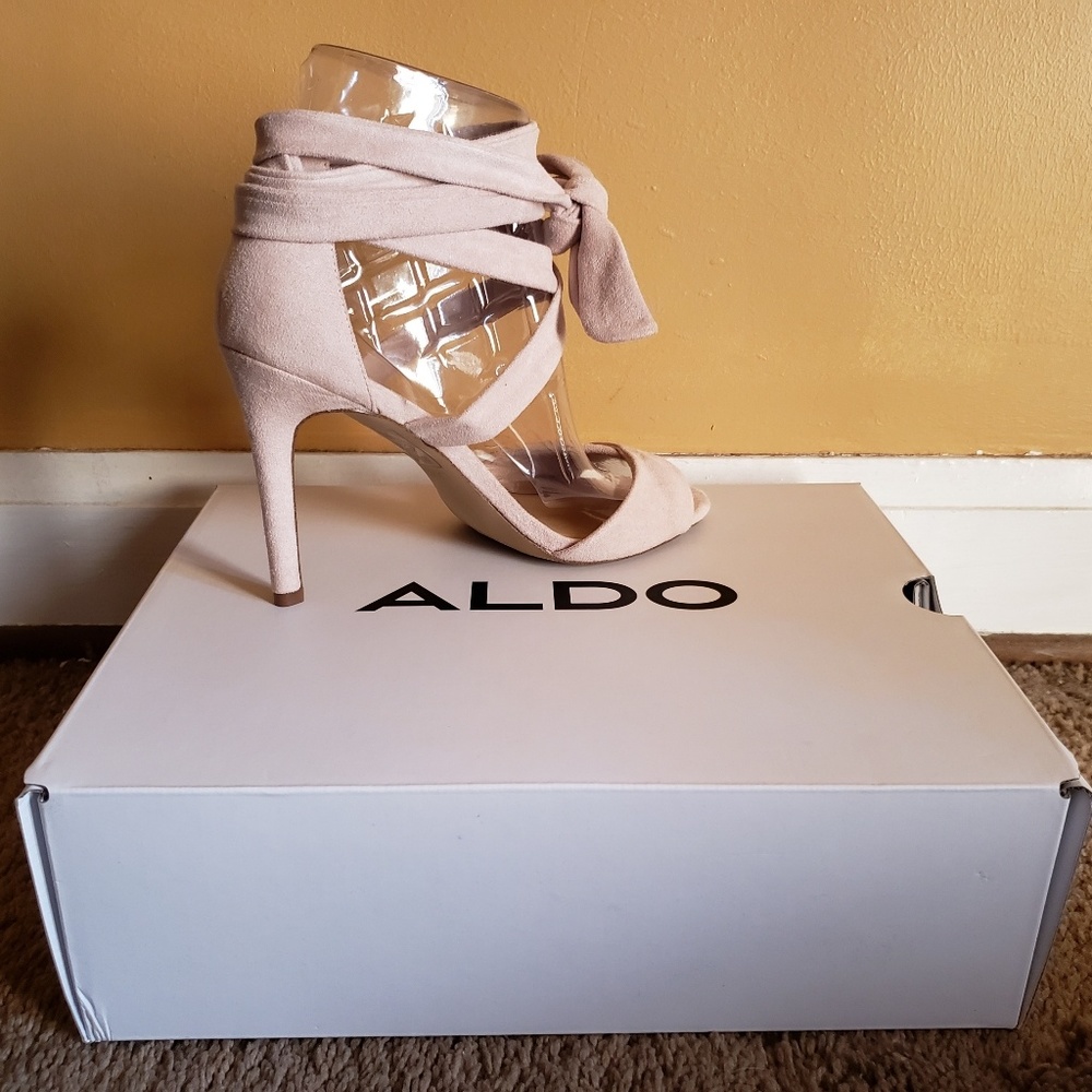 NIB ALDO CARCIONE STRAPPY SHOES SZ 7.5